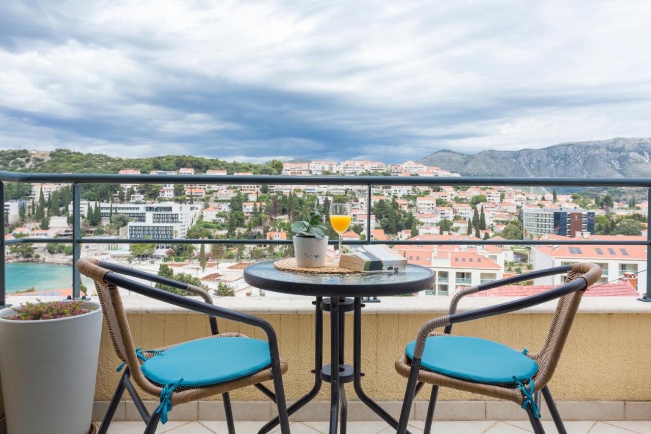Studio Apartment Julia with balcony and sea view - Bed and Breakfast Dubrovnik