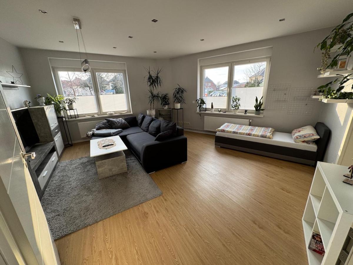 Ferienwohnung in Neubrandenburg ideal für Monteure Monteurwohnung - Chambres d'hôtes Neubrandenbourg