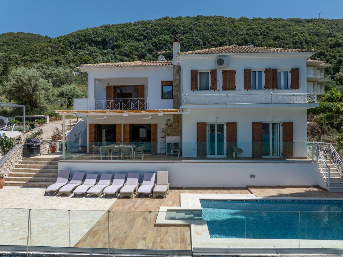 Villa Helia - B&B Geni