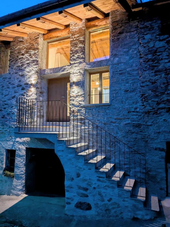 Ai Parlenti 23 - day&night - Ferienwohnung Tirano