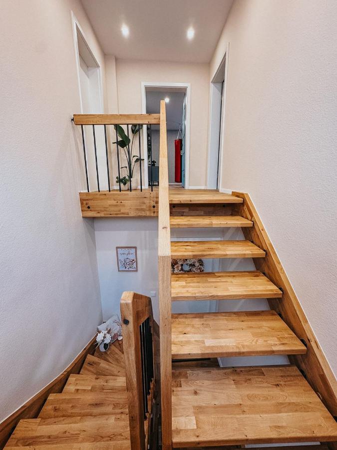 Hochwertige Ferienwohnung mit Sauna und Fitness - Chambres d'hôtes Tholey