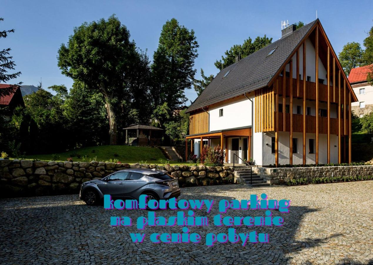 DOM GÓRY LAS - ADULTS 11 plus - w duchu SLOW - centrum - bezpłatny parking - piękny ogród - Ferienwohnung Karpacz