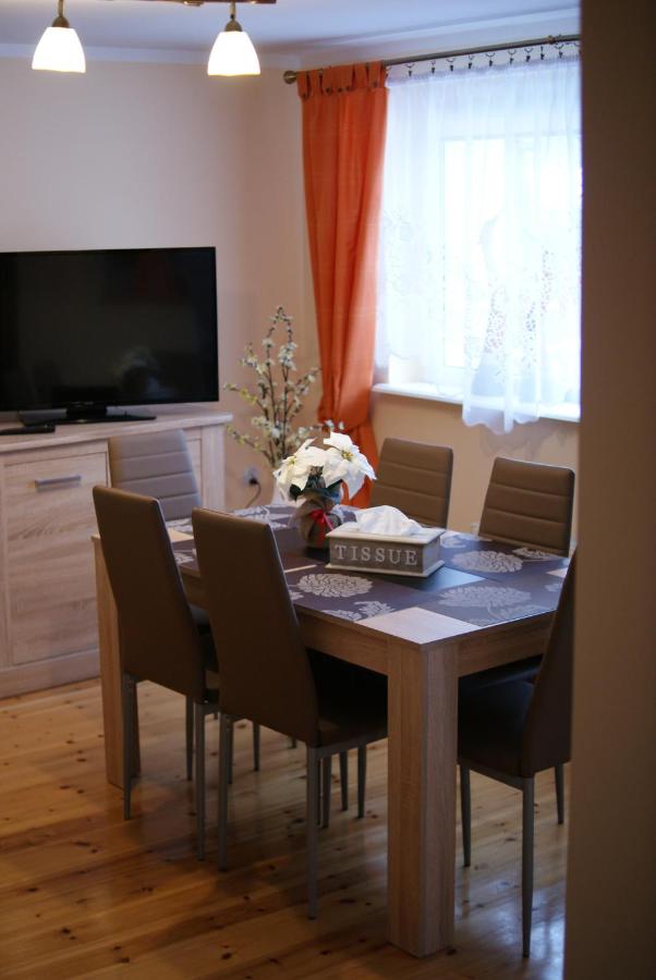 B&B Jelenia Góra - Apartament Ametyst - Bed and Breakfast Jelenia Góra