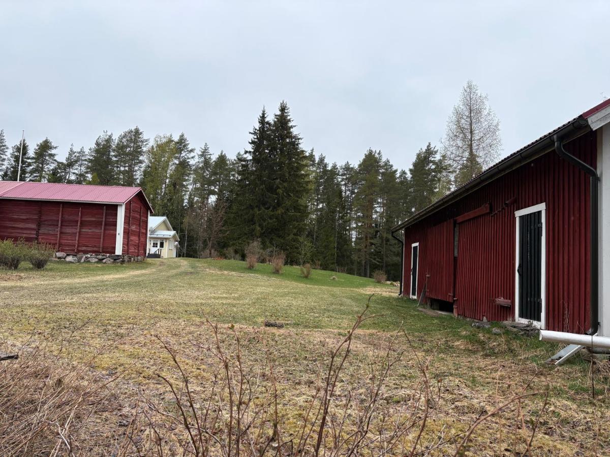 Lapinkangas Yksiö 60m2 paritalossa, oma piha ja sauna - B&B Oulu