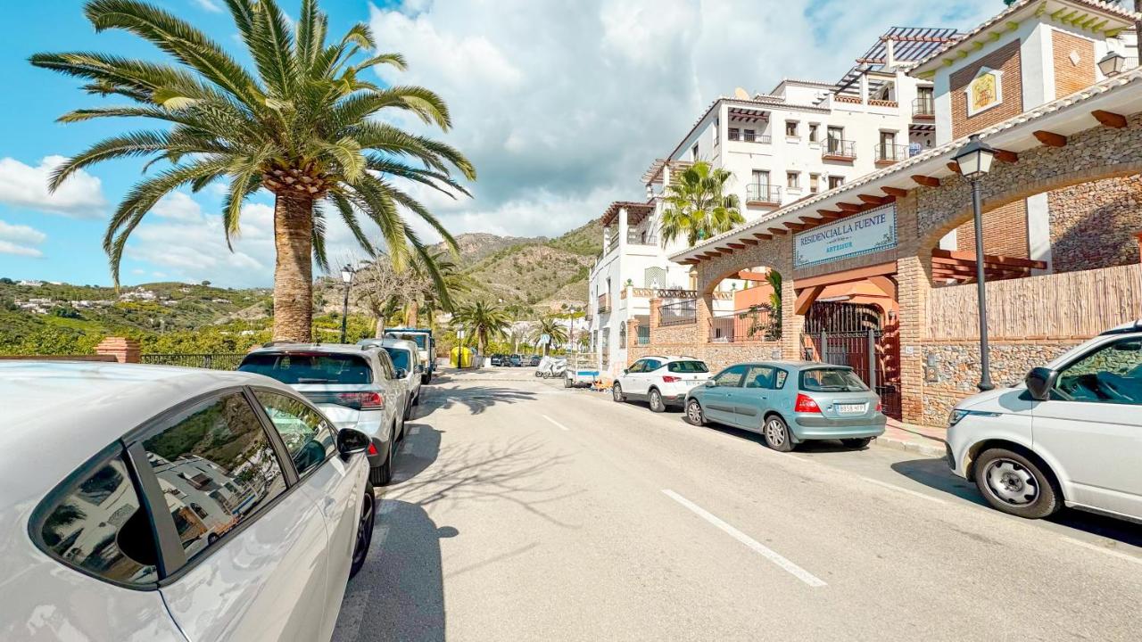 Ground floor 2 bed garden apartment LA FUENTE - Chambres d'hôtes Frigiliana