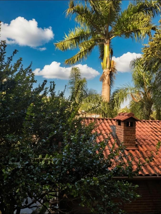 Aconchego à natureza à 10 minutos do centro - Ferienwohnung São Lourenço
