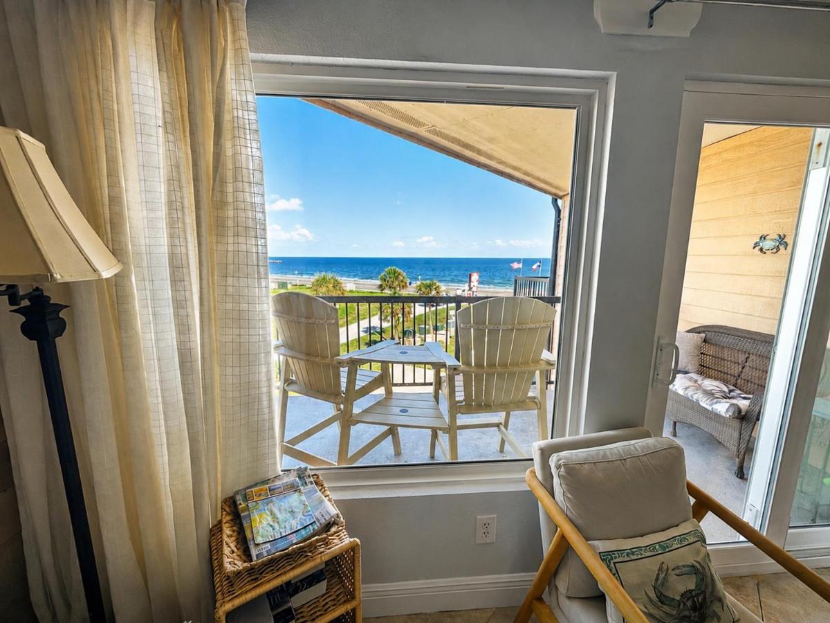 Baca Beach Escape I - 3 Pools - Pet Friendly - Ferienwohnung Galveston