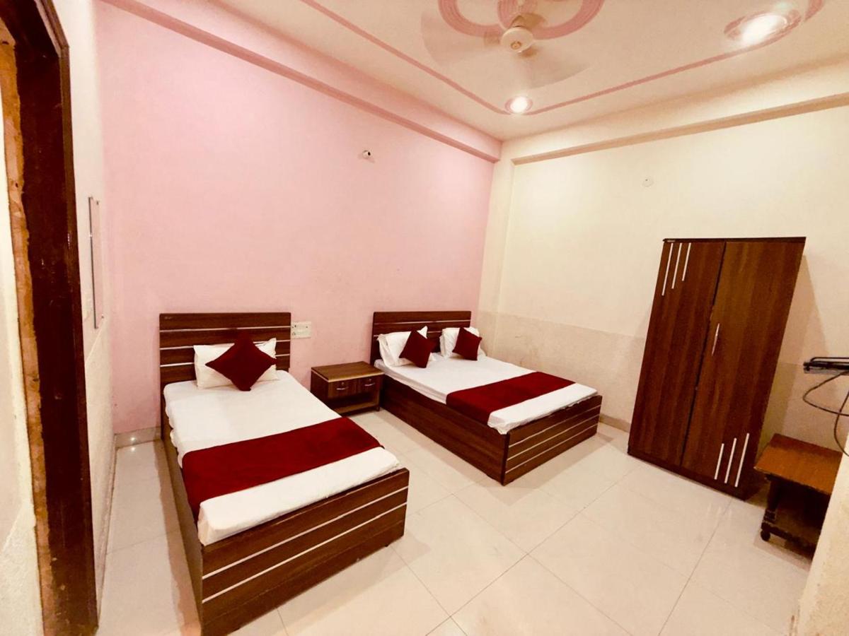 Triple Room with Bath