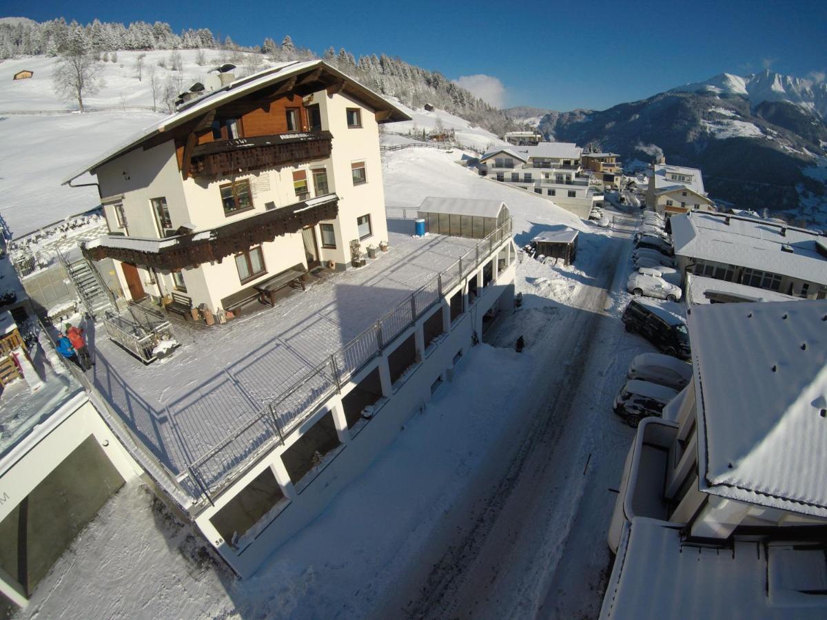 wolf.tirol - Chambres d’hôtes Ladis