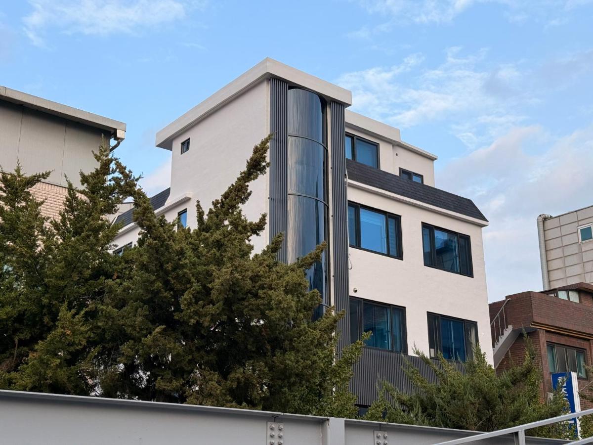 온재 302 - 건대역 도보 3분, 5인 숙박가능 - Bed and Breakfast Seoel