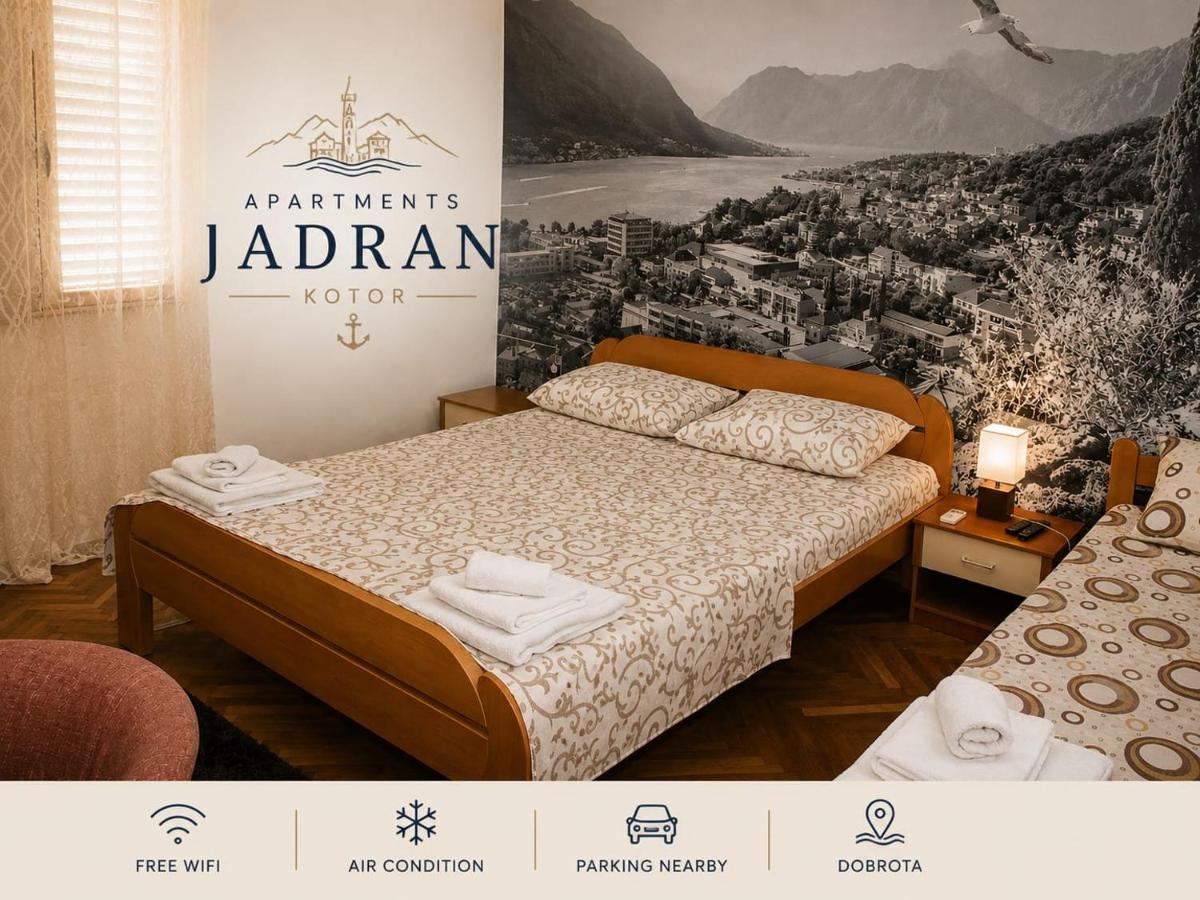 Apartman Jadran Private Parking - Bed and Breakfast Dobrota