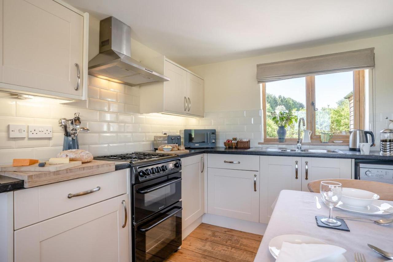 3 Bed in Bassaleg oc-bow138 - Chambres d'hôtes Bassaleg