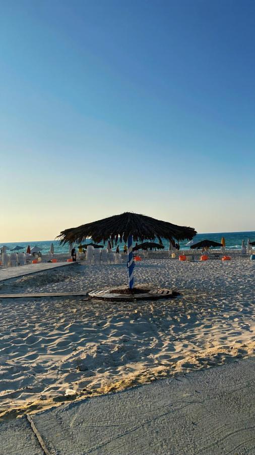 Chalet with Private Garden Green Beach North Coast - B&B El Alamein
