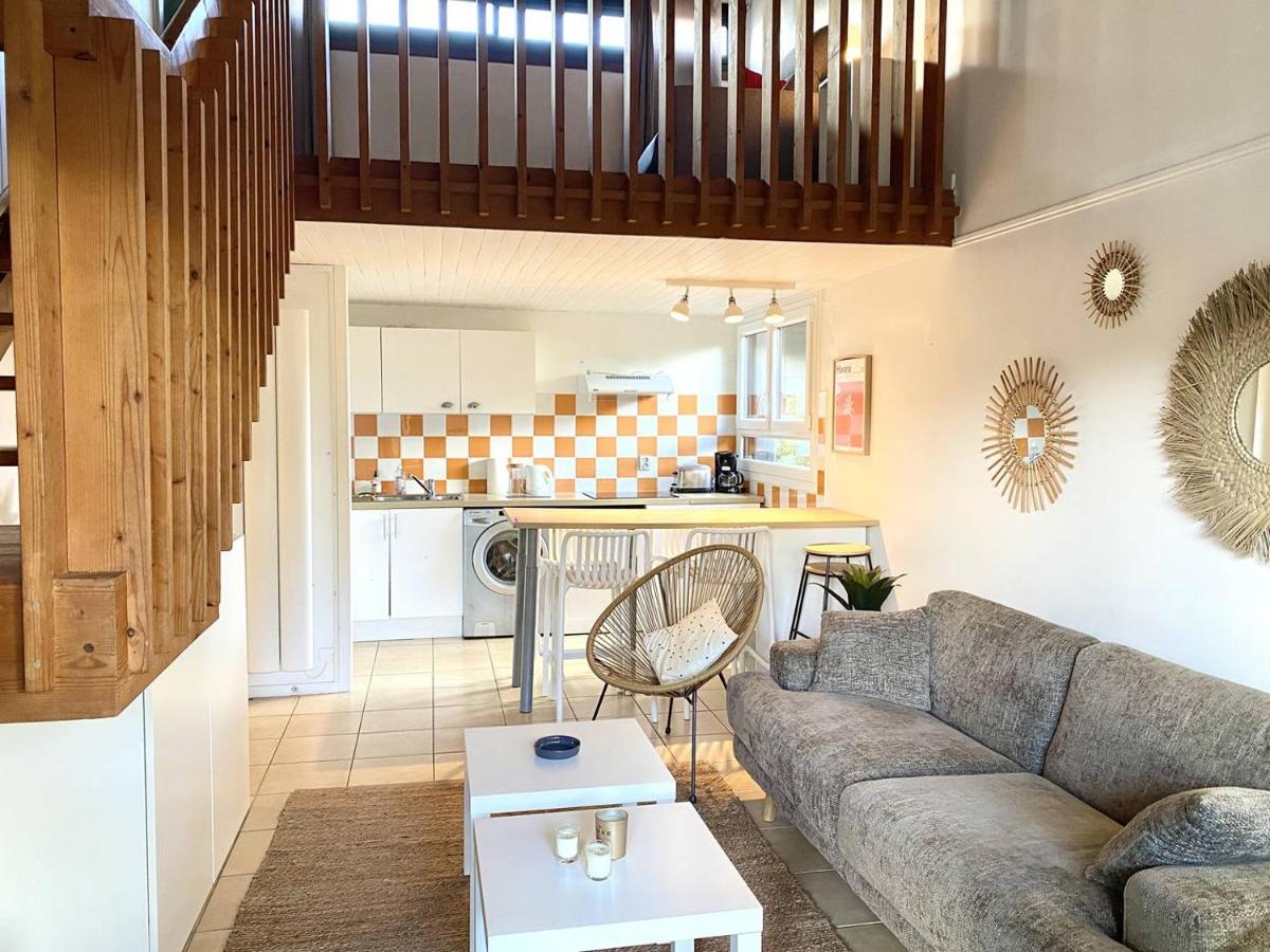 Résidence MARENSIN. Appartement duplex, proche de la plage des Bourdaines - B&B Seignosse