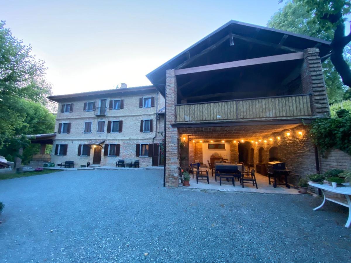 Agriturismo Cascina Frati - Ferienwohnung Canelli