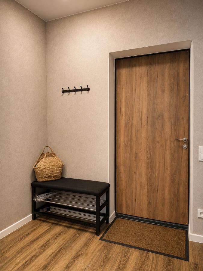 Стильная 2-ком квартира в ЖК Грани с крутым видом Район Подстанции, Дафи - Chambres d'hôtes Dnipro