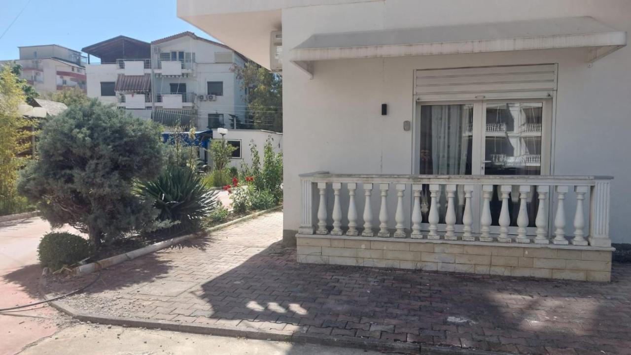Guacka Apartment Near Beach - Ferienwohnung Golem