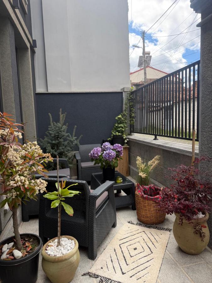 Liams Cozy Villa - B&B Korçë