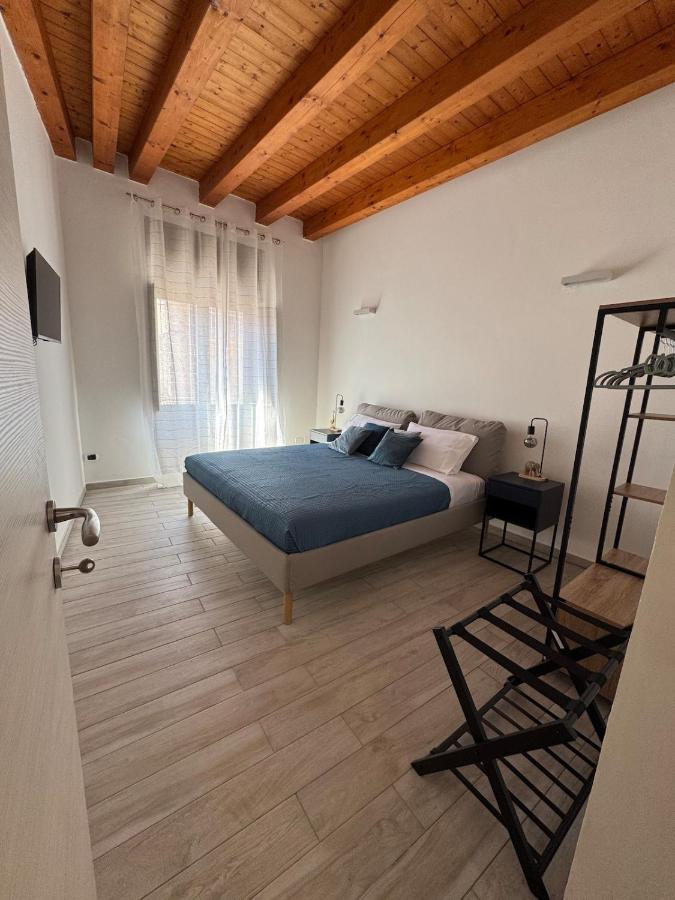 Cortile Aura, Syracuse Apartment in the city center - Chambres d'hôtes Syracuse
