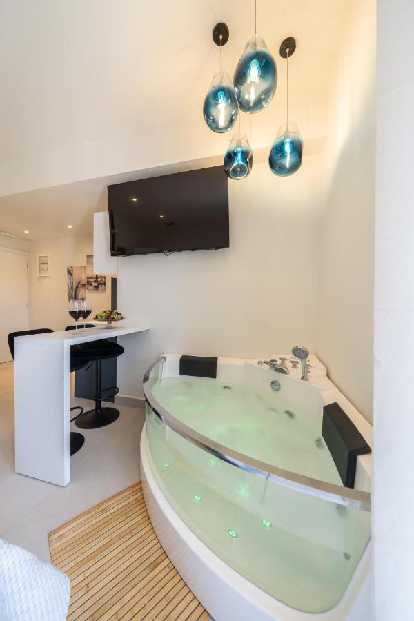 Regina Studios & Apartments - Central Fiscardo - B&B Fiskárdo