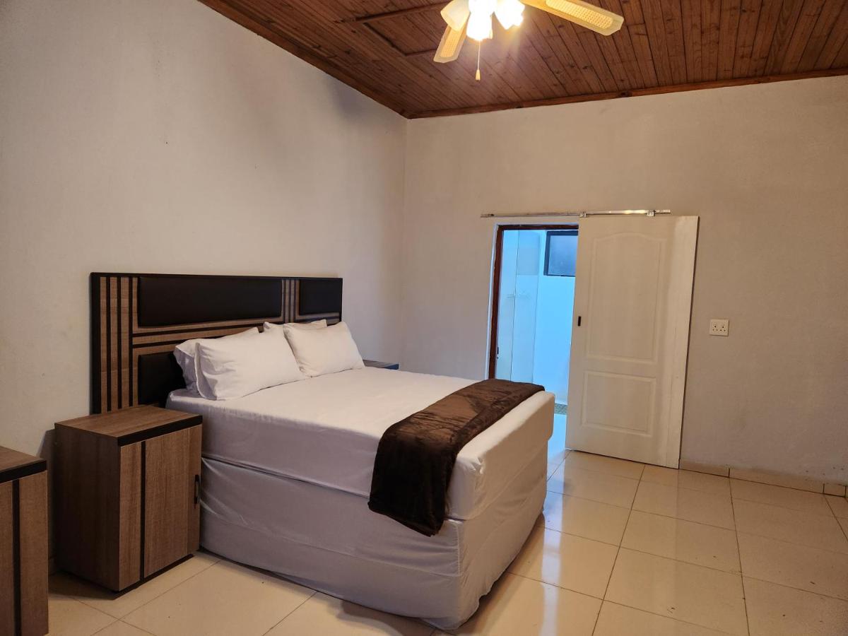 Mon Desir Estate - NR3 - B&B Pietermaritzburg