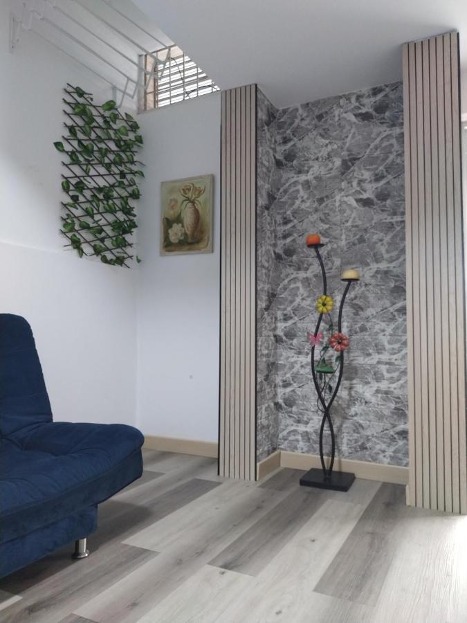 Hermoso Apartamento Recién Remodelado Con La Mejor Ubicación - Chambres d'hôtes Manizales