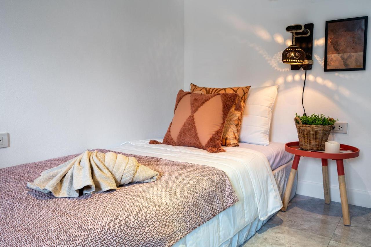 Manao Pool Villa 6 - 5 Mins Walk To The Beach - B&B Ko Lanta Yai