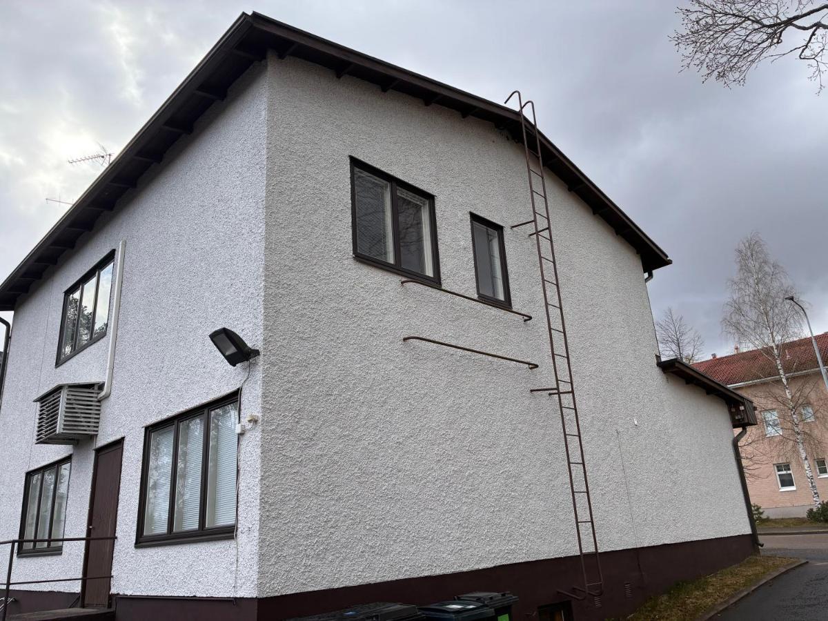 6 Real Beds, AC, Walk to Willa, Hyvinkää - Ferienwohnung Hyvinkää