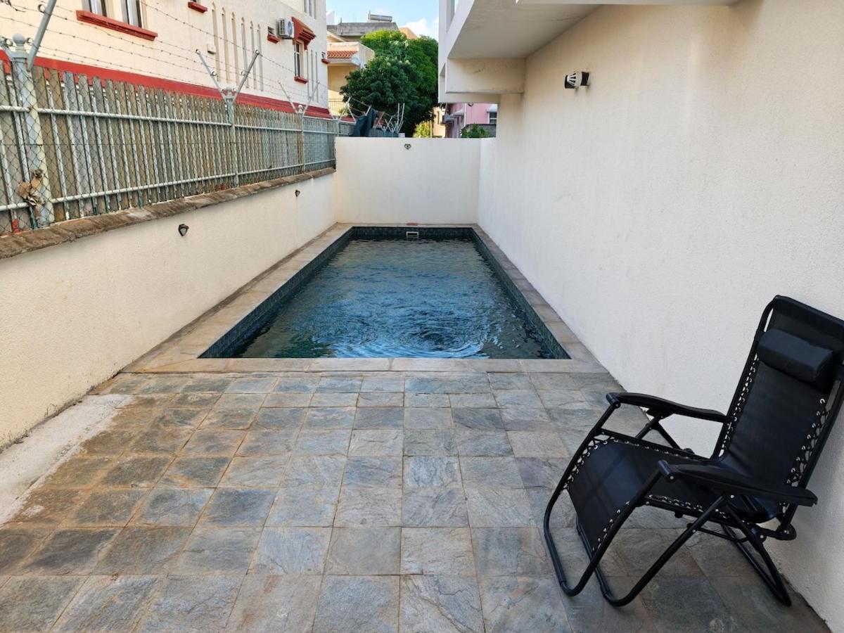 Cozy Getaway 5 min walk to Beach - B&B Flic en Flac