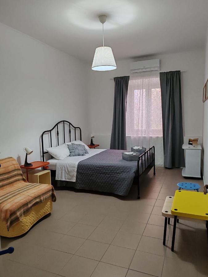 Domus Barbazza - B&B Roma