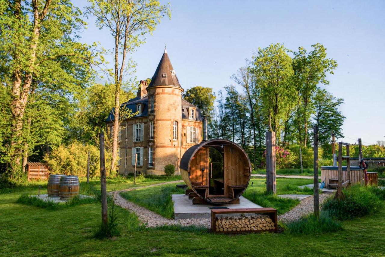 Private Château with sauna, hot tub & 4ha park - Château Guillermo - Ferienwohnung La Moncelle