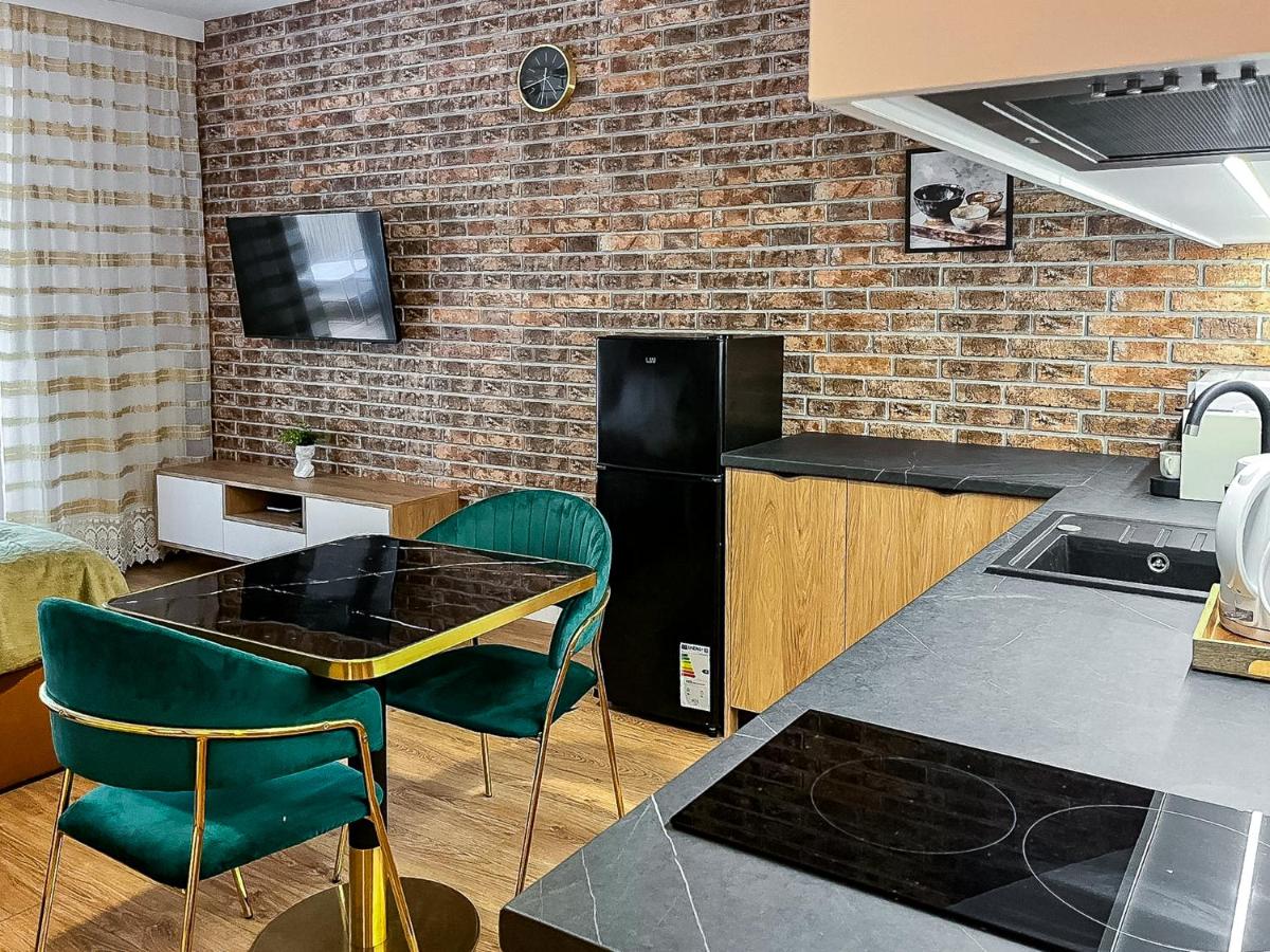 Nowy Dwór Mazowiecki Chic Studio by BookingHost - Ferienwohnung Nowy Dwór Mazowiecki