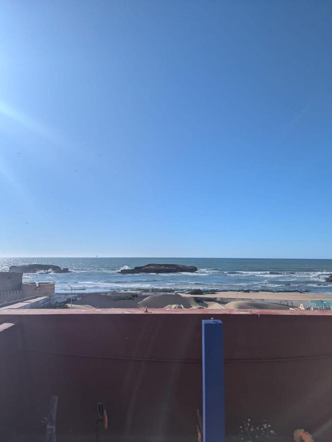 Central Apartment with Ocean view Spacious Terrace - B&B Esauira