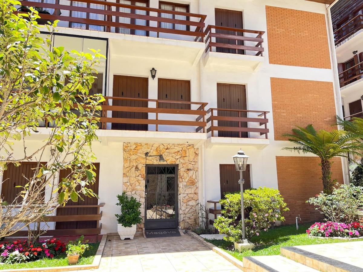 Apartamento Garden Capivari Campos do Jordão - B&B Campos do Jordão