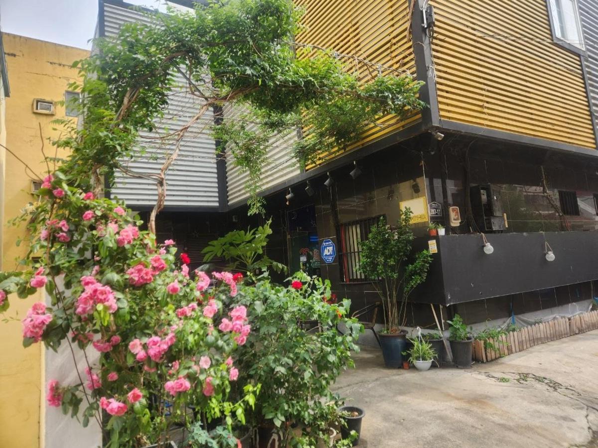 Chenal Motel - B&B Daegu