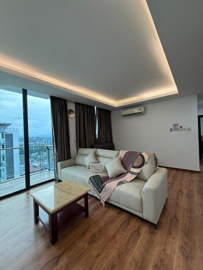 Vivacity Mall Luxury Homestay BY HOPEHOME - B&B Kuching