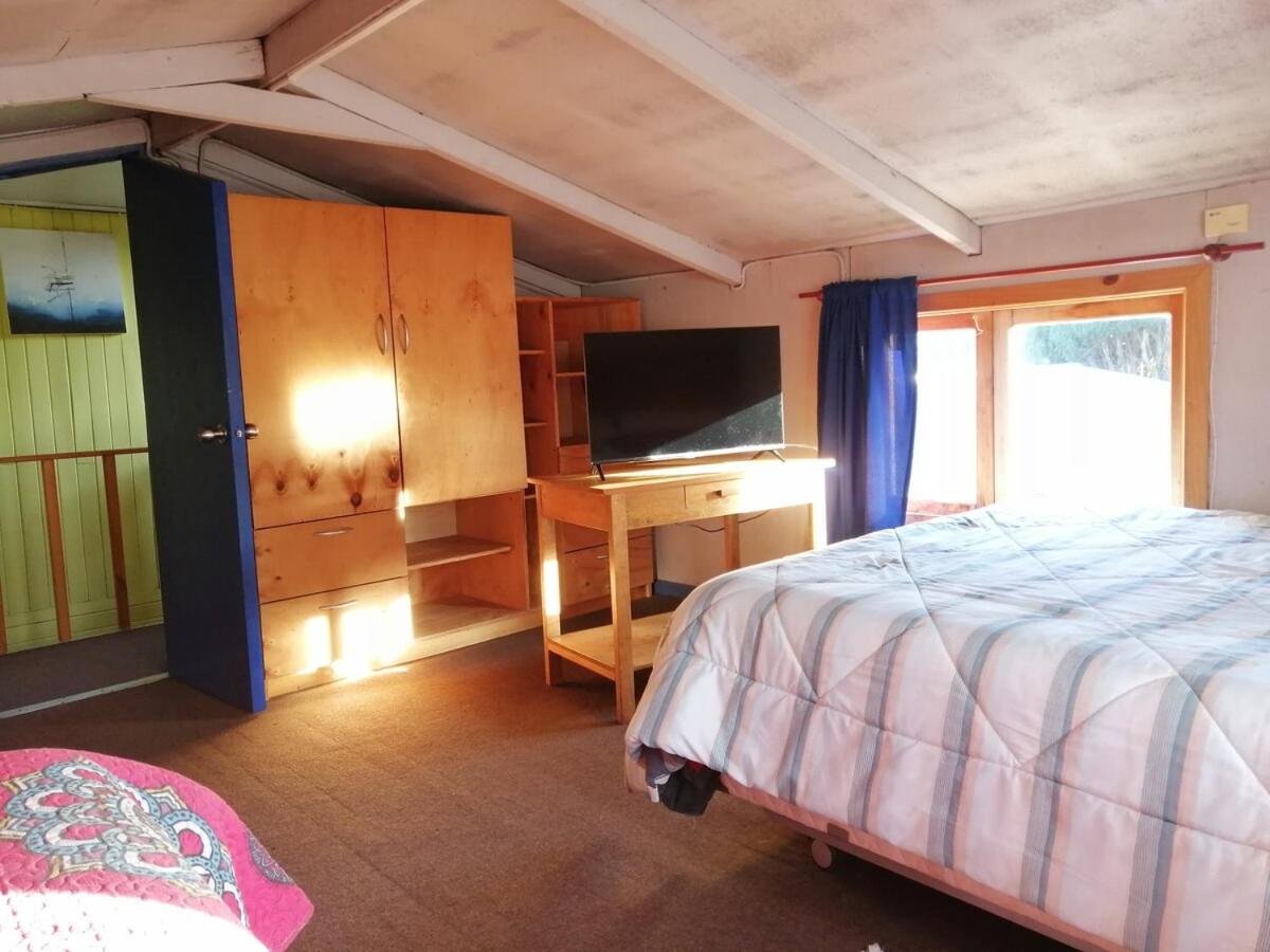 Casa Esmeralda en el centro de Ancud - B&B Ancud