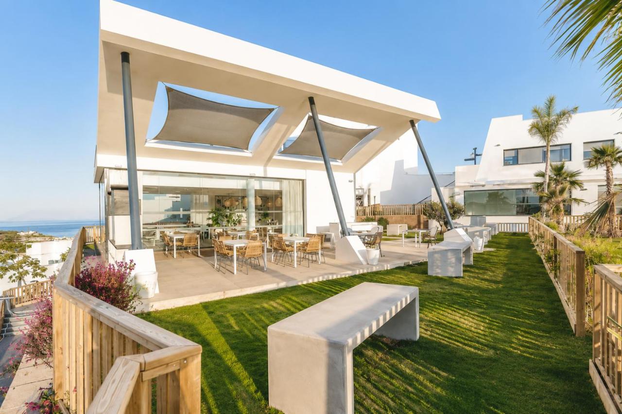 Luxury Penthouse with private pool, seaview solarium BBQ, Gym, paddle and free parking - Magnolia Properties - Chambres d'hôtes La Cala De Mijas