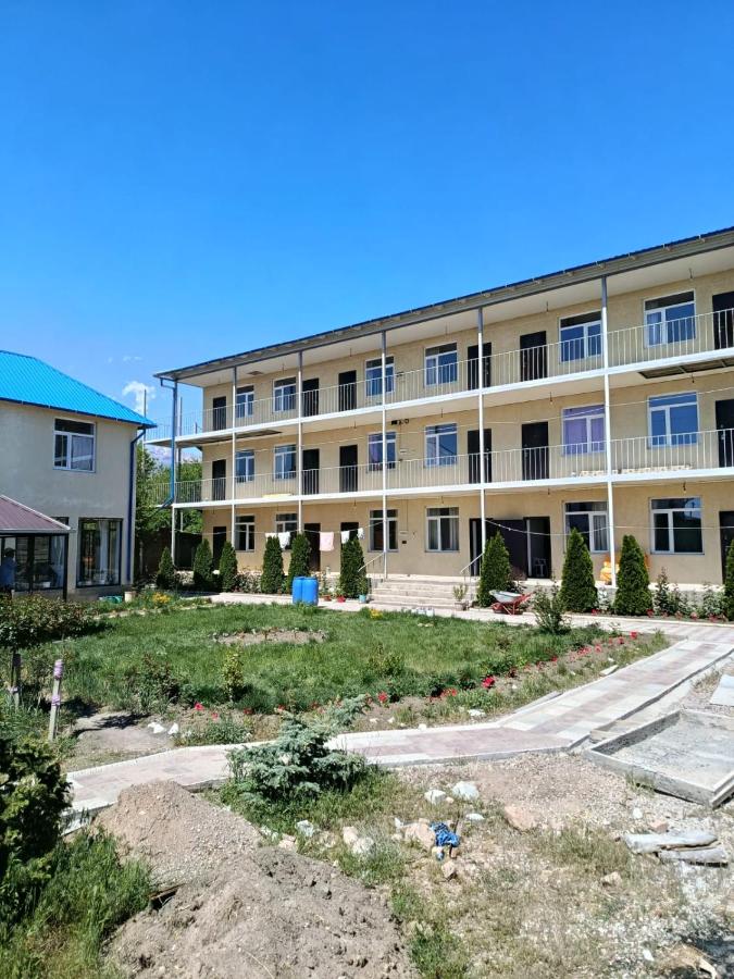 Safia Gold - B&B Cholpon-Ata
