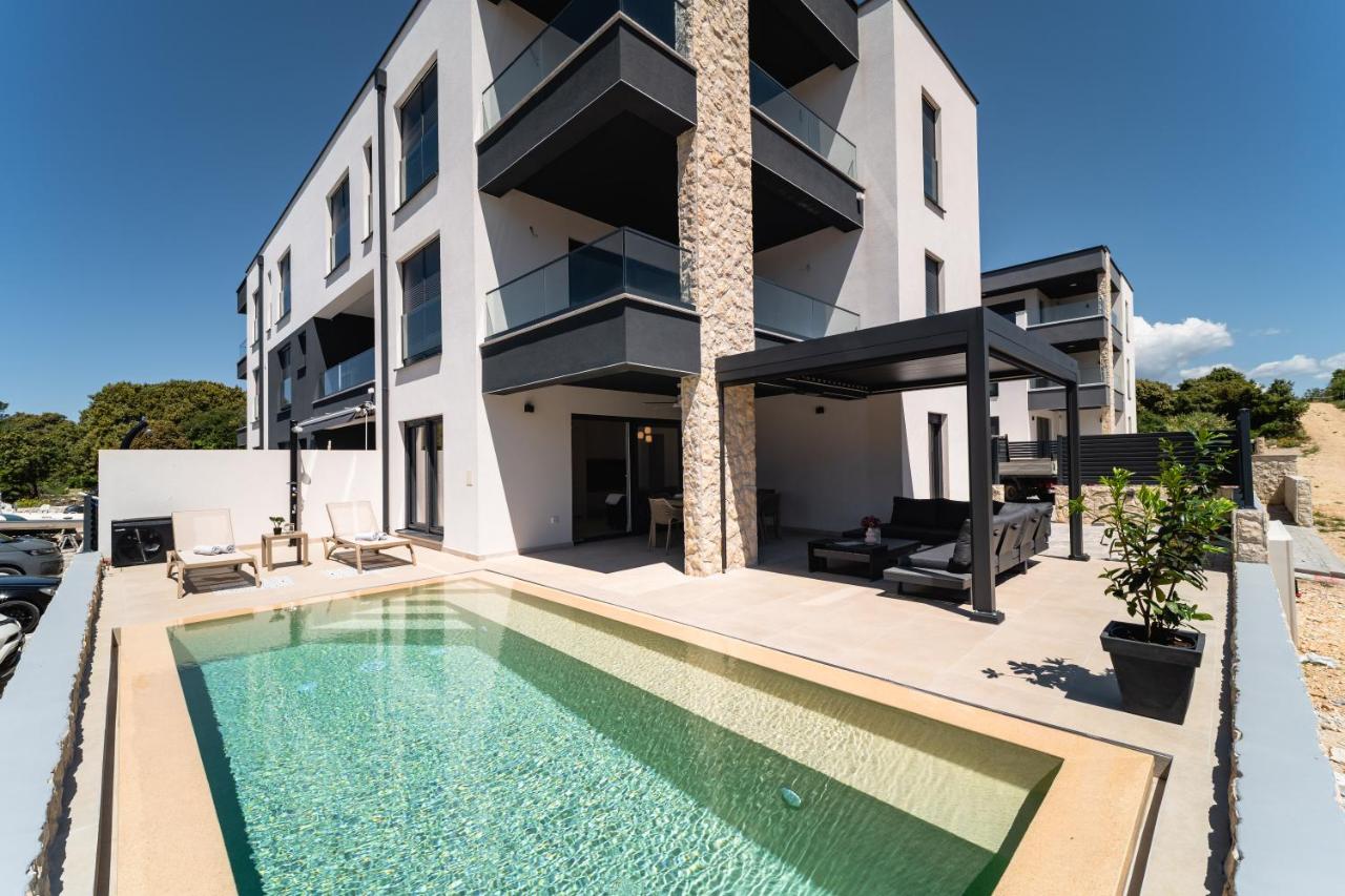 Appartement 2 Chambres avec Piscine Privée