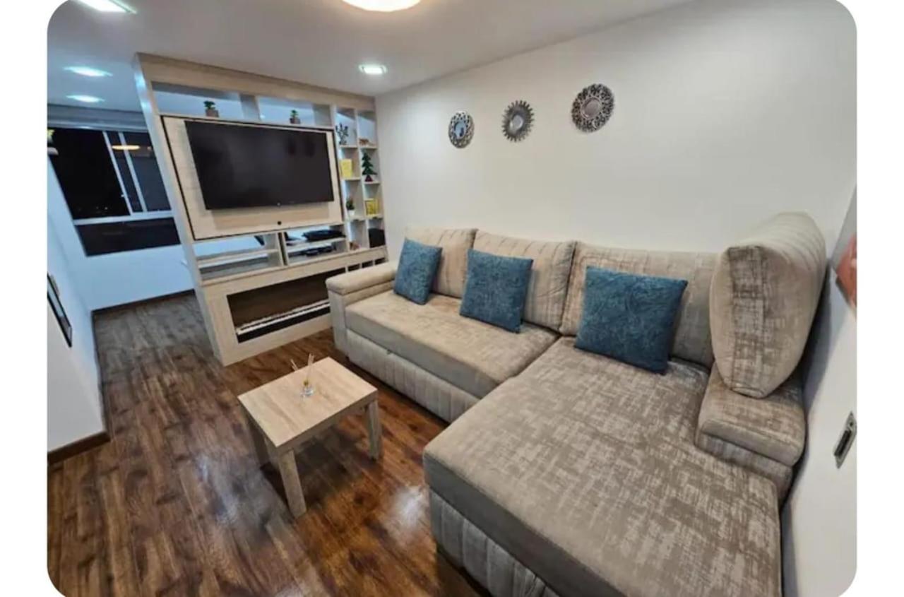 Apartamento moderno tipo Loft Estilo urbano GYM- CTIC 170 Sabana Norte - B&B Bogotá