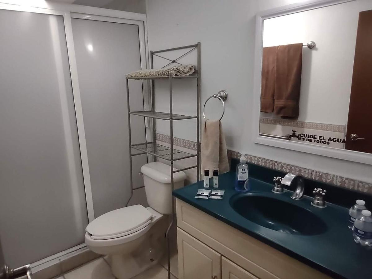 Residencia Sofía - Ferienwohnung Casa Blanca La Corregidora