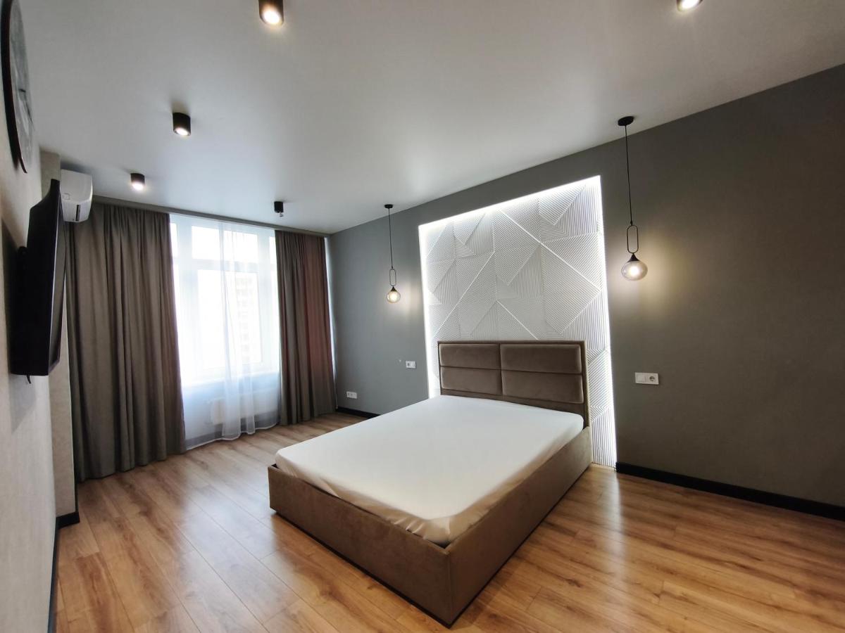 Каманiна,ЖК 32 Перлина - Ferienwohnung Odessa