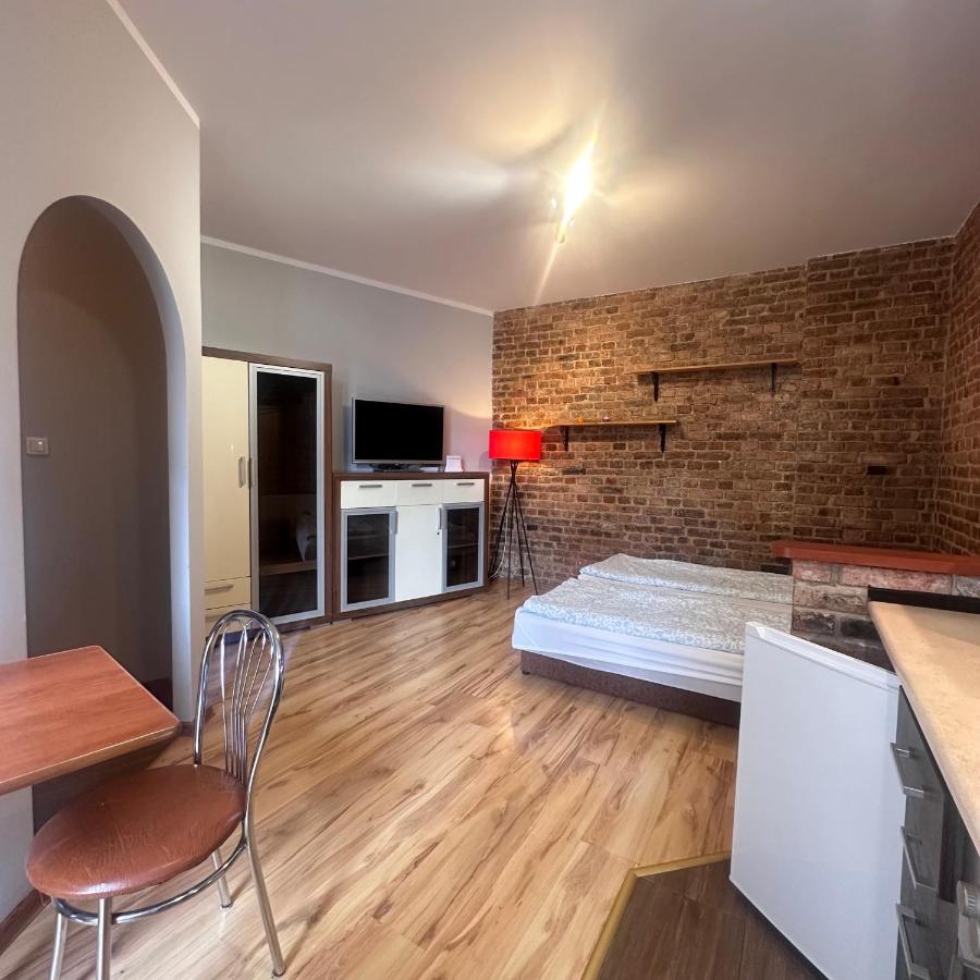 27 Apartment in the Center of Katowice Payment in cash - Chambres d'hôtes Katowice