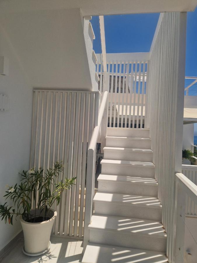 Bord de mer, private roof terrace - Bed and Breakfast Agia Galini