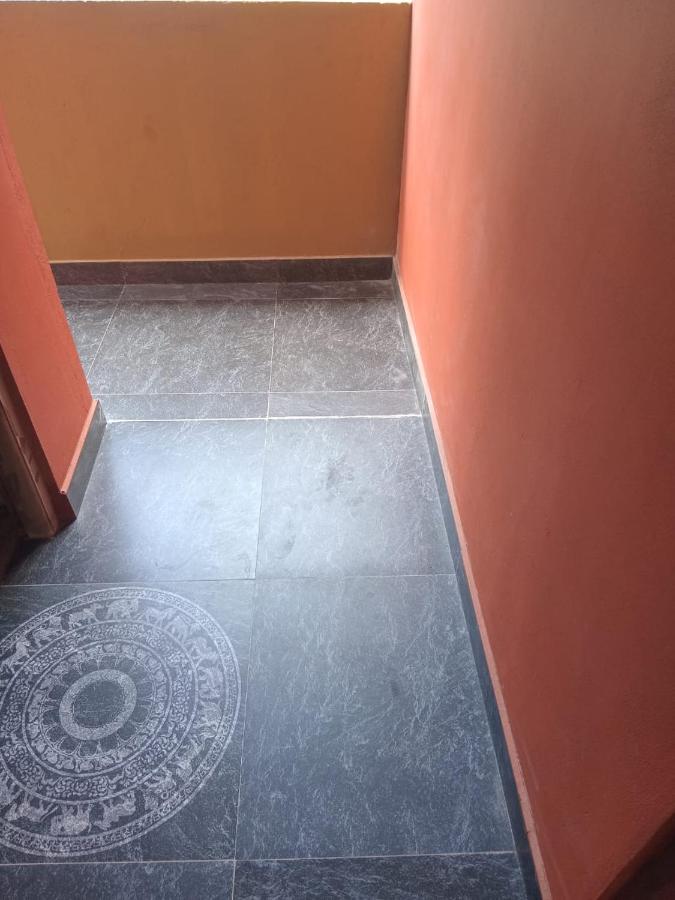 SkyRest Airport Transit Villa - B&B Katunayaka