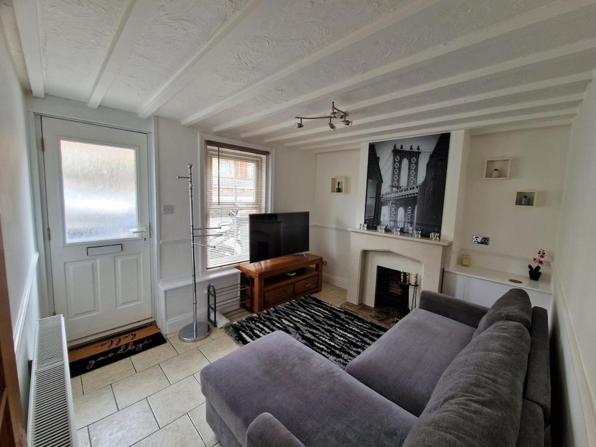 Carisbrooke Mill Cottage - Ferienwohnung Newport (England)