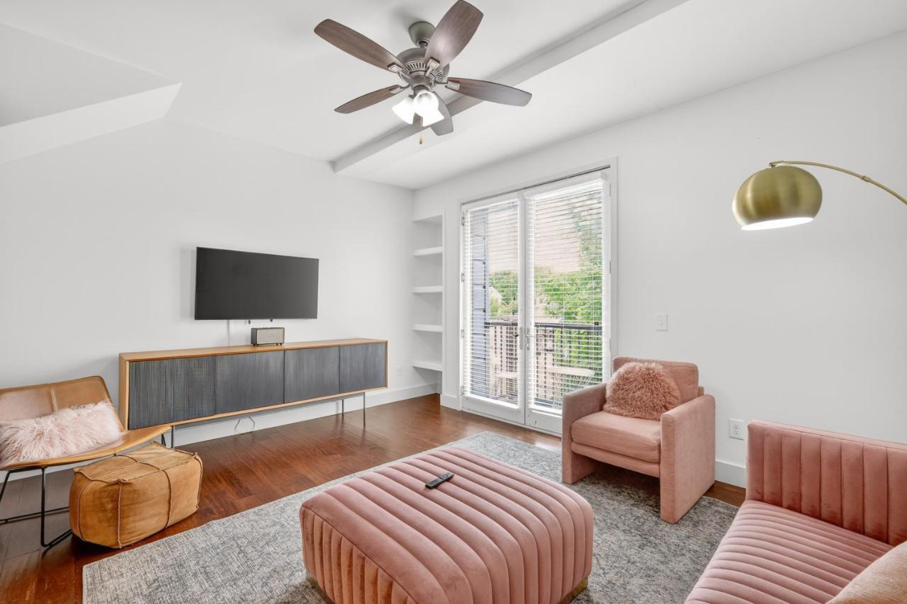 Heart of 12 South, Near Downtown, Park Free - #10 - Chambres d'hôtes Nashville