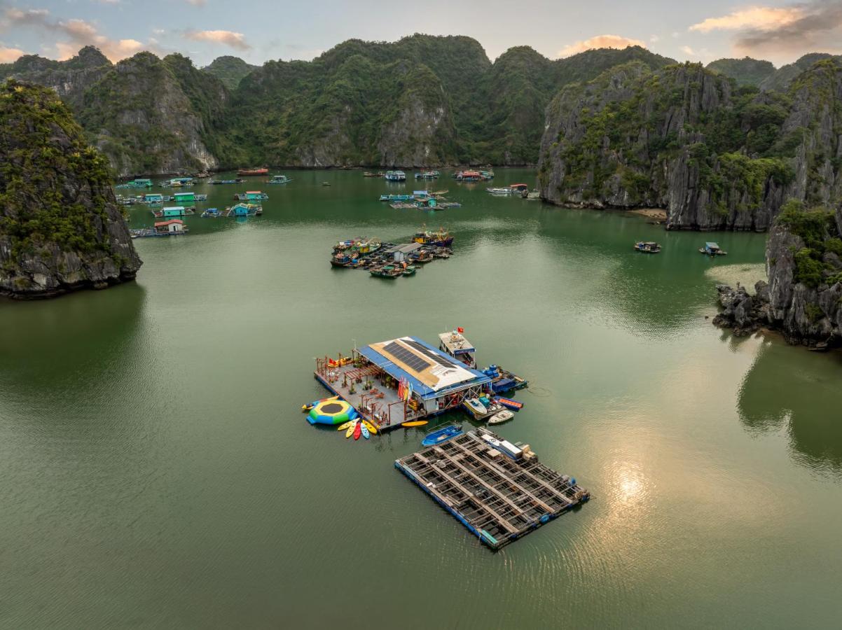 Cat Ba Fishing Village Bay House - B&B Cát Bà