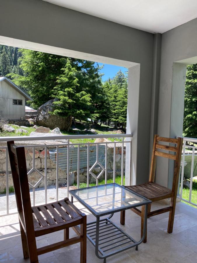 Walnut Cottage In Naran - Chambres d'hôtes Naran